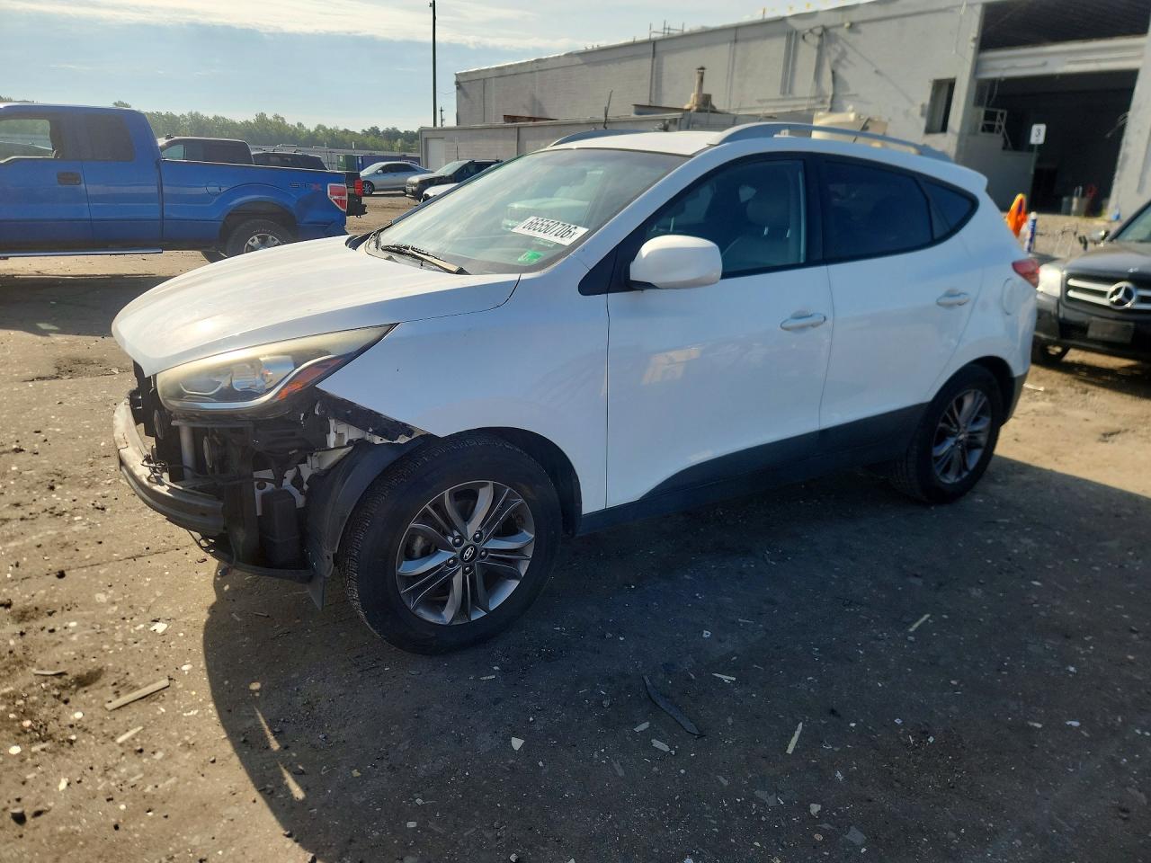 2015 HYUNDAI TUCSON GLS (Middle)