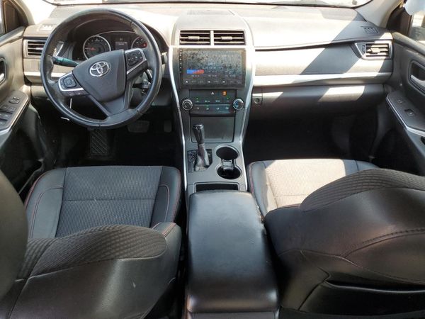2016 TOYOTA CAMRY
