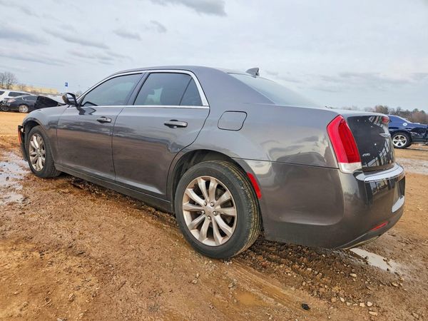 2018 CHRYSLER 300