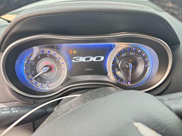 2018 CHRYSLER 300