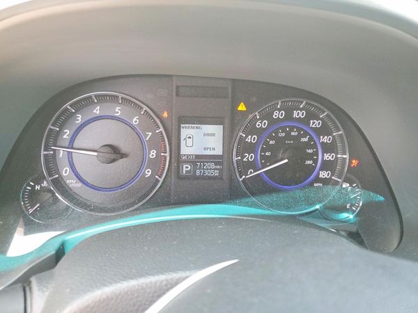 2017 INFINITI QX70