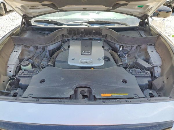 2017 INFINITI QX70