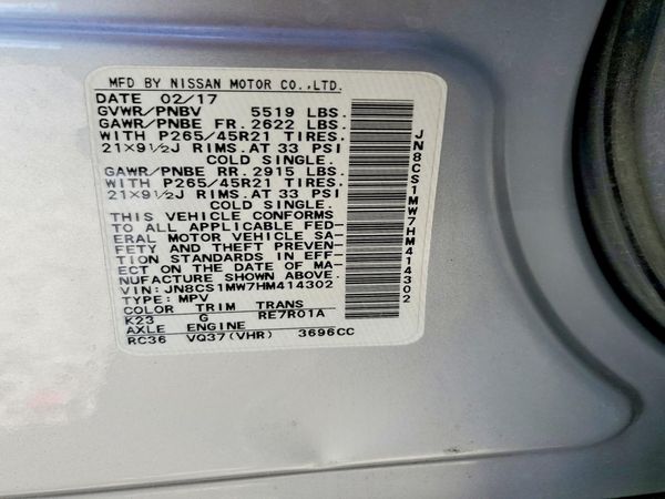 2017 INFINITI QX70