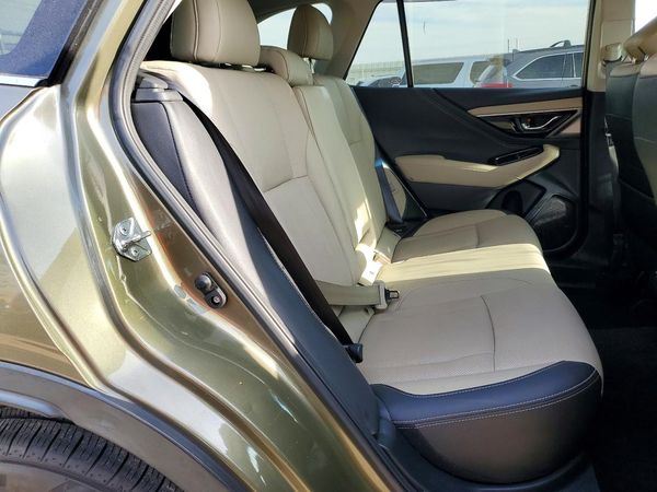 2021 SUBARU OUTBACK