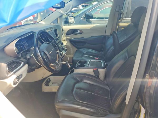 2017 CHRYSLER PACIFICA Touring L Plus