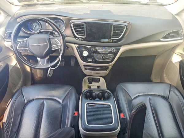 2017 CHRYSLER PACIFICA Touring L Plus