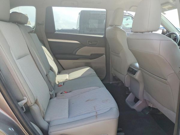 2015 TOYOTA HIGHLANDER
