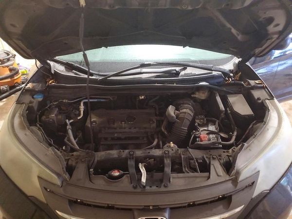 2013 HONDA CRV EX — Engine bay