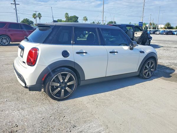 2024 MINI COOPER