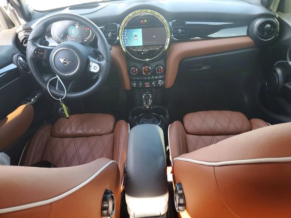 2024 MINI COOPER