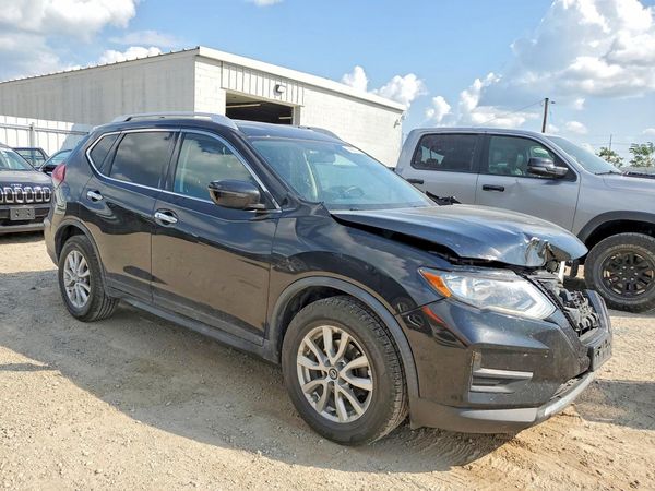 2018 NISSAN ROGUE — Passenger 3/4
