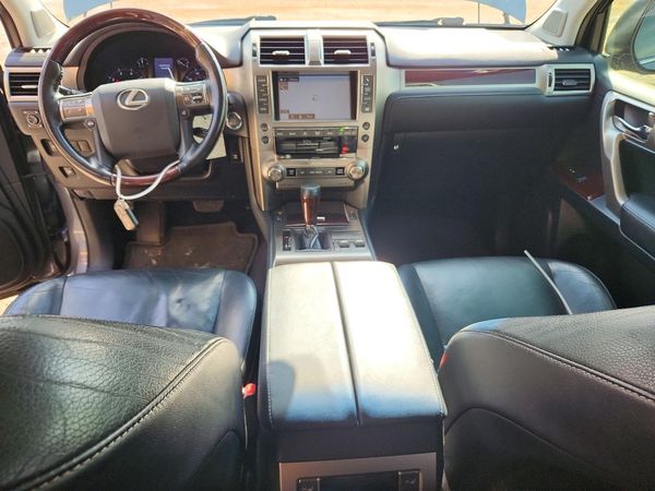 2017 LEXUS GX 460