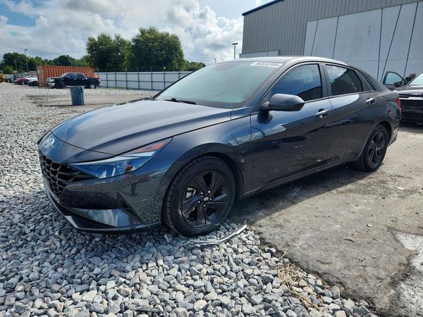 2021 HYUNDAI ELANTRA SEL w/ Convenience Pkg