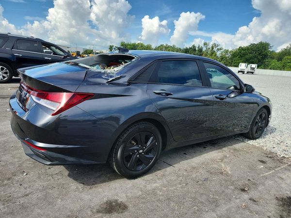 2021 HYUNDAI ELANTRA SEL w/ Convenience Pkg