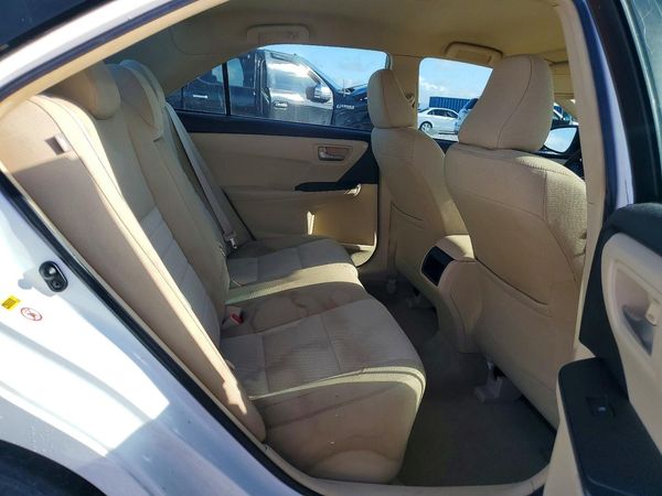 2015 TOYOTA CAMRY
