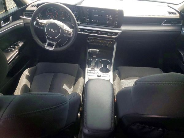 2022 KIA K5 LXS — CKPT