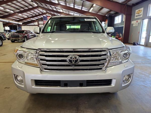 2015 TOYOTA LAND CRUISER VX-R — DIRF