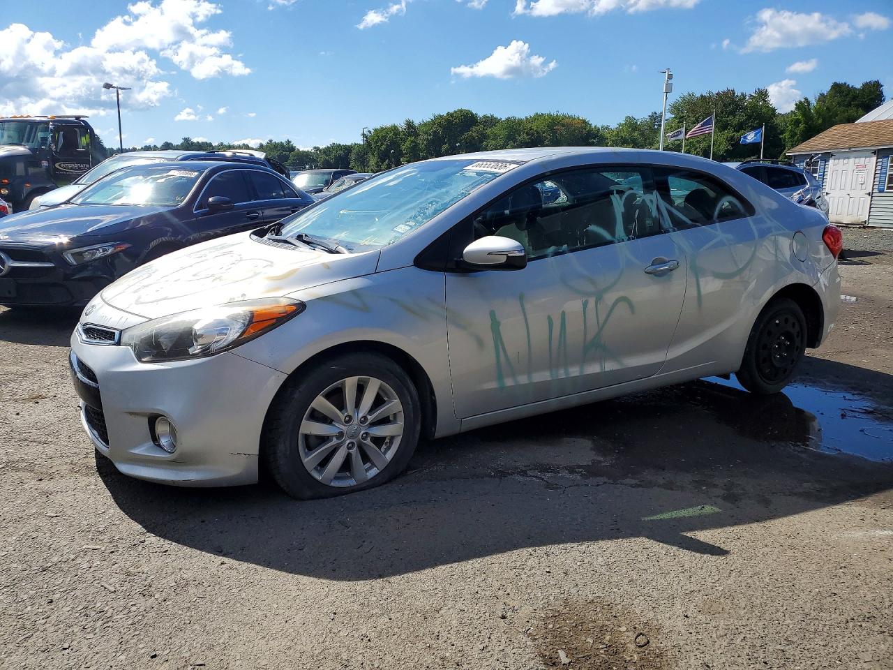 2016 KIA FORTE KOUP