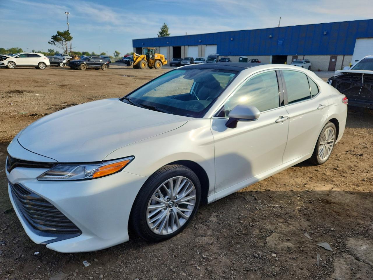 2019 TOYOTA CAMRY