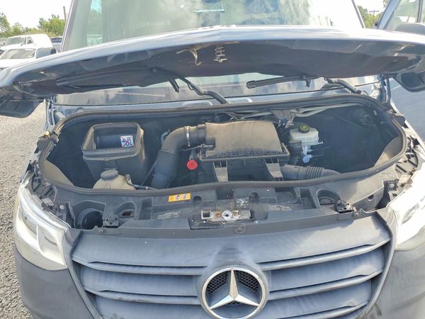 2021 MERCEDES-BENZ SPRINTER 2500