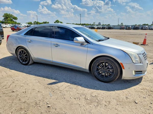 2014 CADILLAC XTS Premium