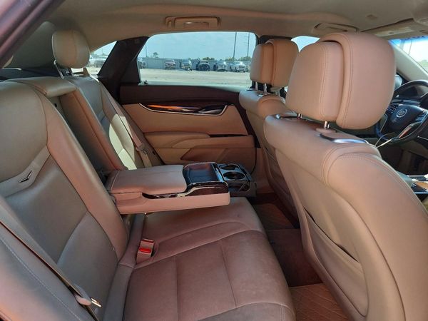2014 CADILLAC XTS Premium