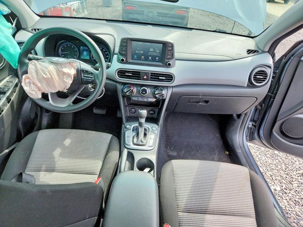 2021 HYUNDAI KONA