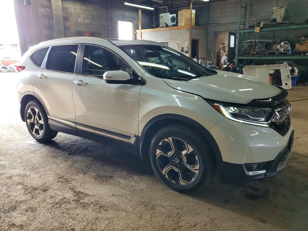 2018 HONDA CRV TOURING — Passenger 3/4