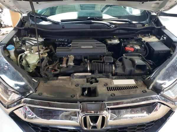 2018 HONDA CRV TOURING — Engine bay