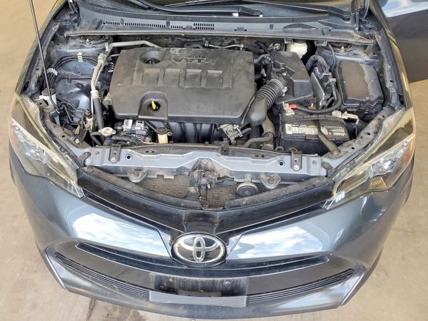 2017 TOYOTA COROLLA