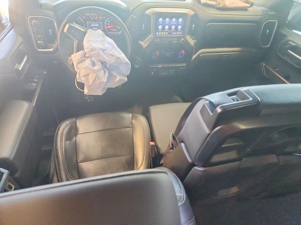 2020 CHEVROLET SILVERADO LT