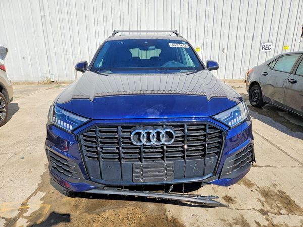 2021 AUDI Q7