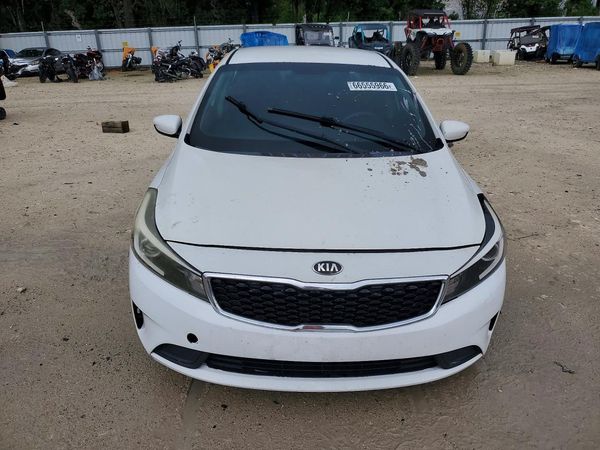 2017 KIA FORTE LX Base