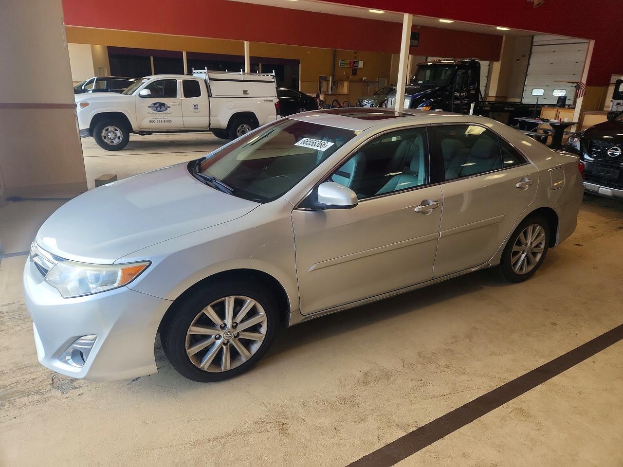 2014 TOYOTA CAMRY