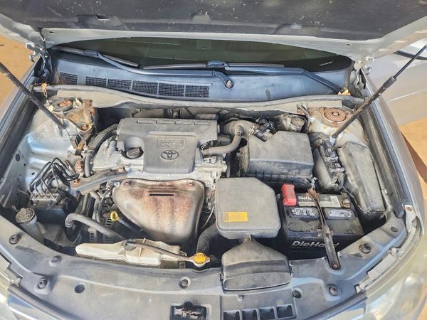 2014 TOYOTA CAMRY