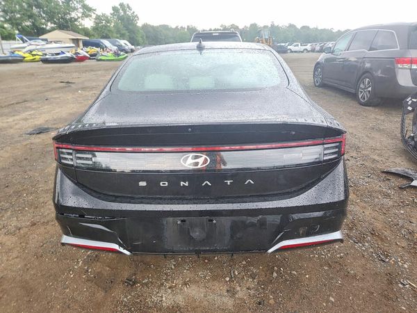 2025 HYUNDAI SONATA