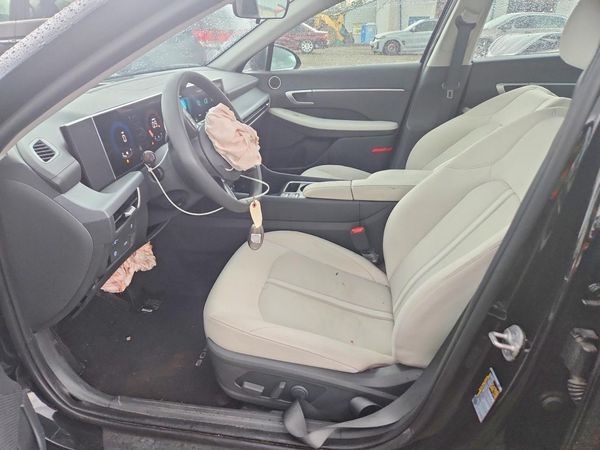 2025 HYUNDAI SONATA