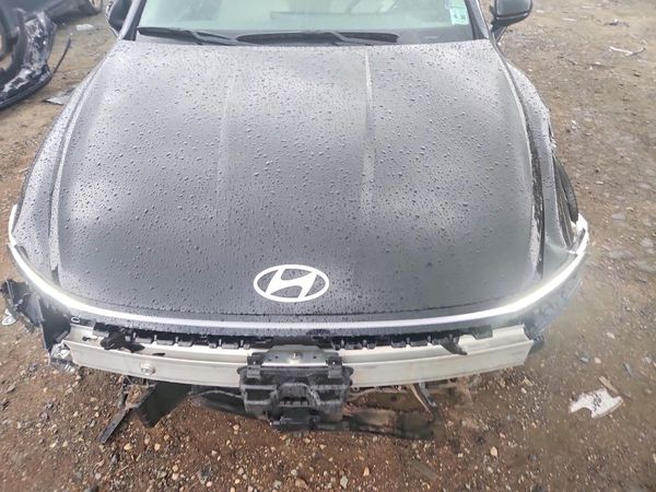 2025 HYUNDAI SONATA