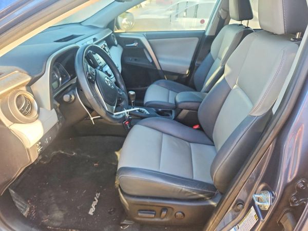 2014 TOYOTA RAV4 High — DENT