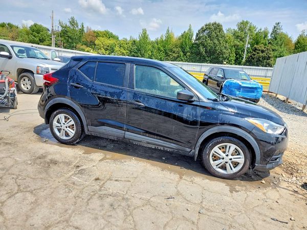 2020 NISSAN KICKS