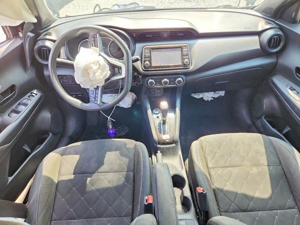 2020 NISSAN KICKS