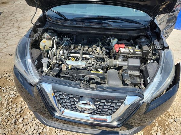 2020 NISSAN KICKS