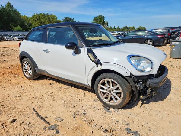 2015 MINI COOPER