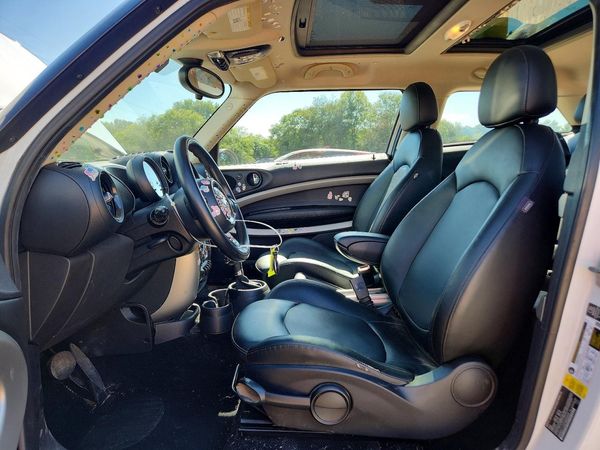 2015 MINI COOPER