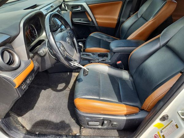 2016 TOYOTA RAV4 SE (S Grade)