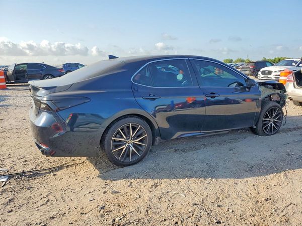 2021 TOYOTA CAMRY