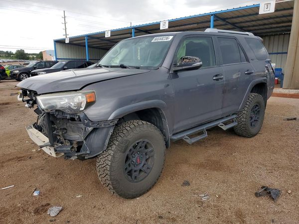 2018 TOYOTA 4RUNNER — DSFA — Front 3/4