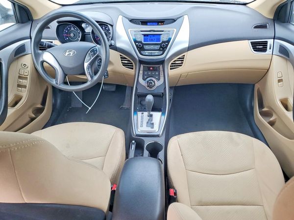 2013 HYUNDAI ELANTRA