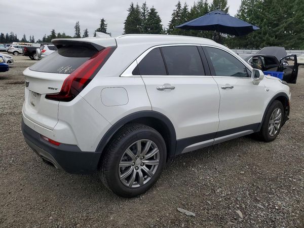 2020 CADILLAC XT4 Premium Luxury