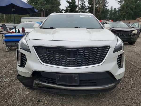 2020 CADILLAC XT4 Premium Luxury